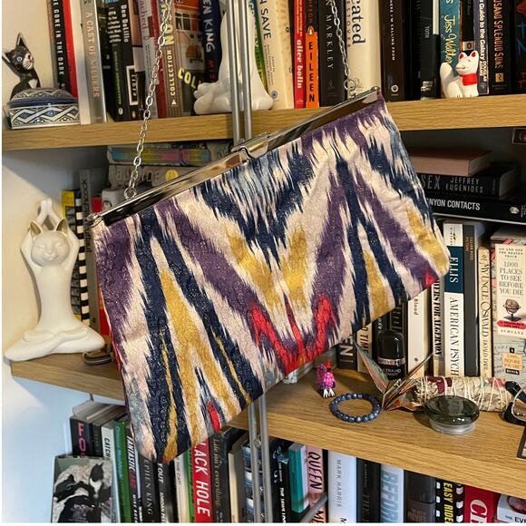 y2k Jessica McClintock Purse with interesting asymmetrical clasp - Picture 1 of 3